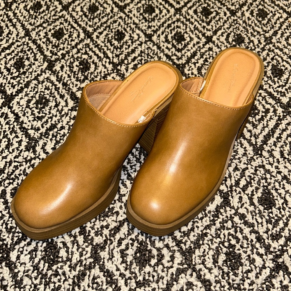 Target Brand Clogs